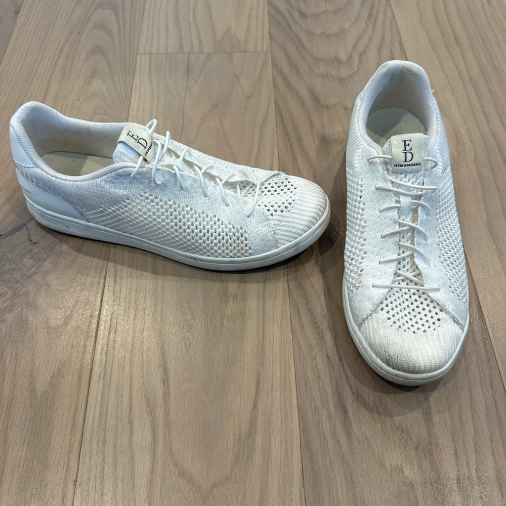 Ellen Degeneres Women’s Mesh White Casual Sneakers
